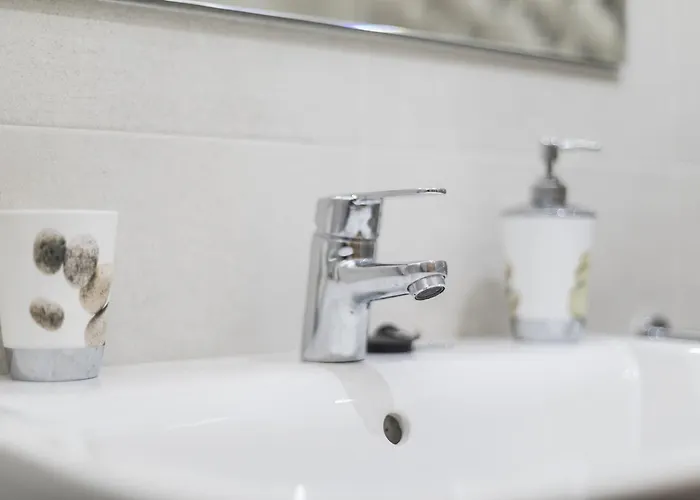 In Апартаменты Бенаске